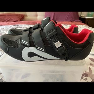 Peloton Cycling Shoes- Used ONCE!